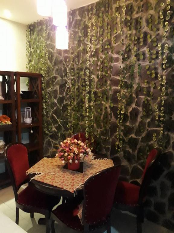 Renaya Griya Hotel Salakan Bagian luar foto