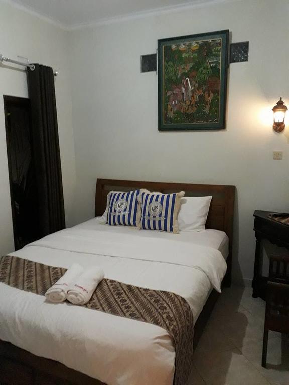 Renaya Griya Hotel Salakan Bagian luar foto